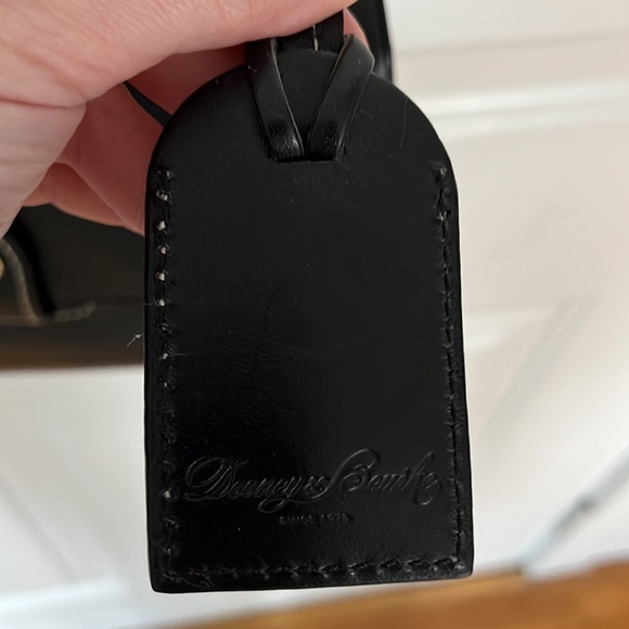 Dooney & Bourke black crossbody with duster - Picture 6 of 13